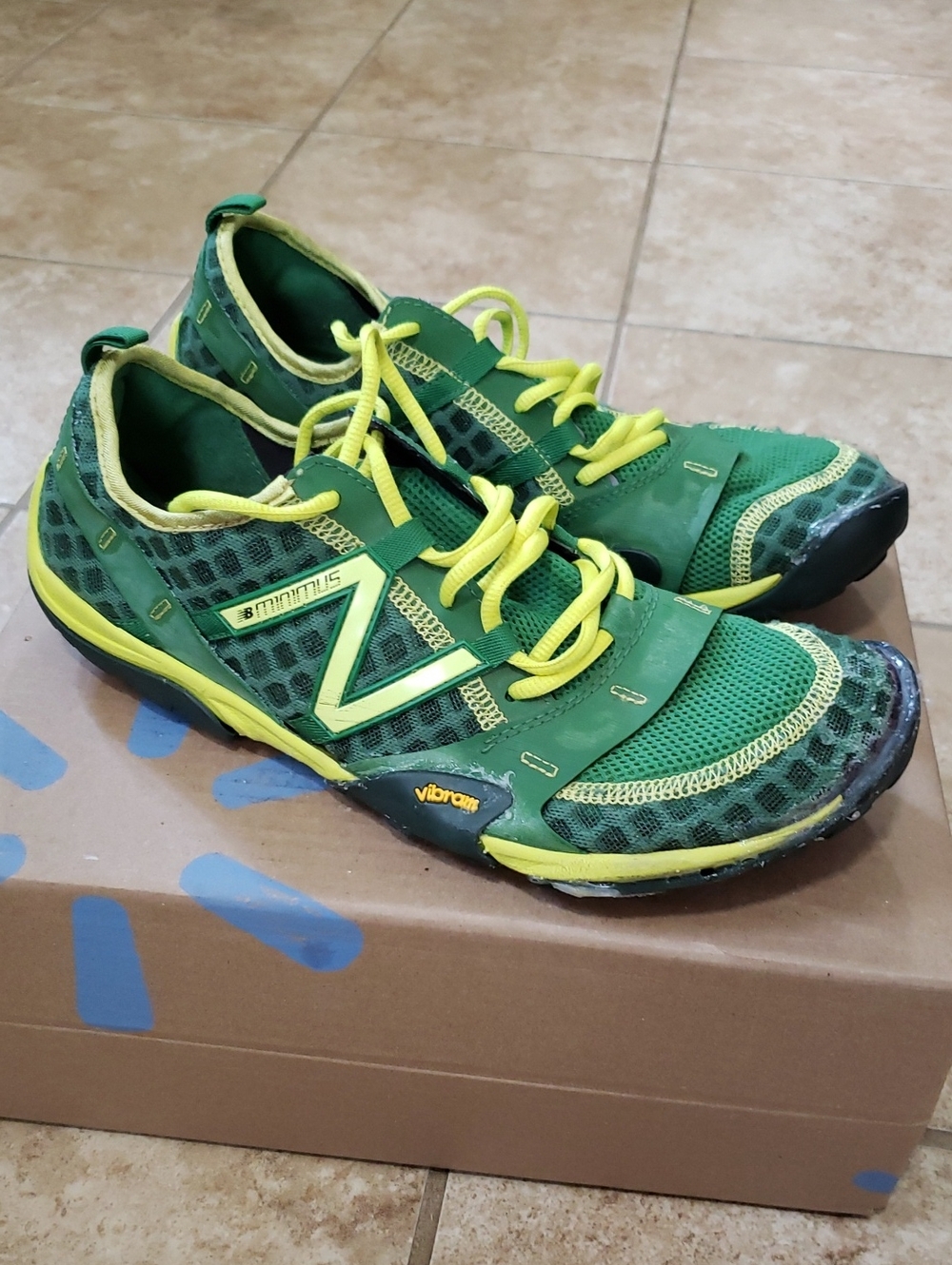 Discontinued New Balance Minimus MT10YG Barefoot Trail Runner Men’s Sz 11